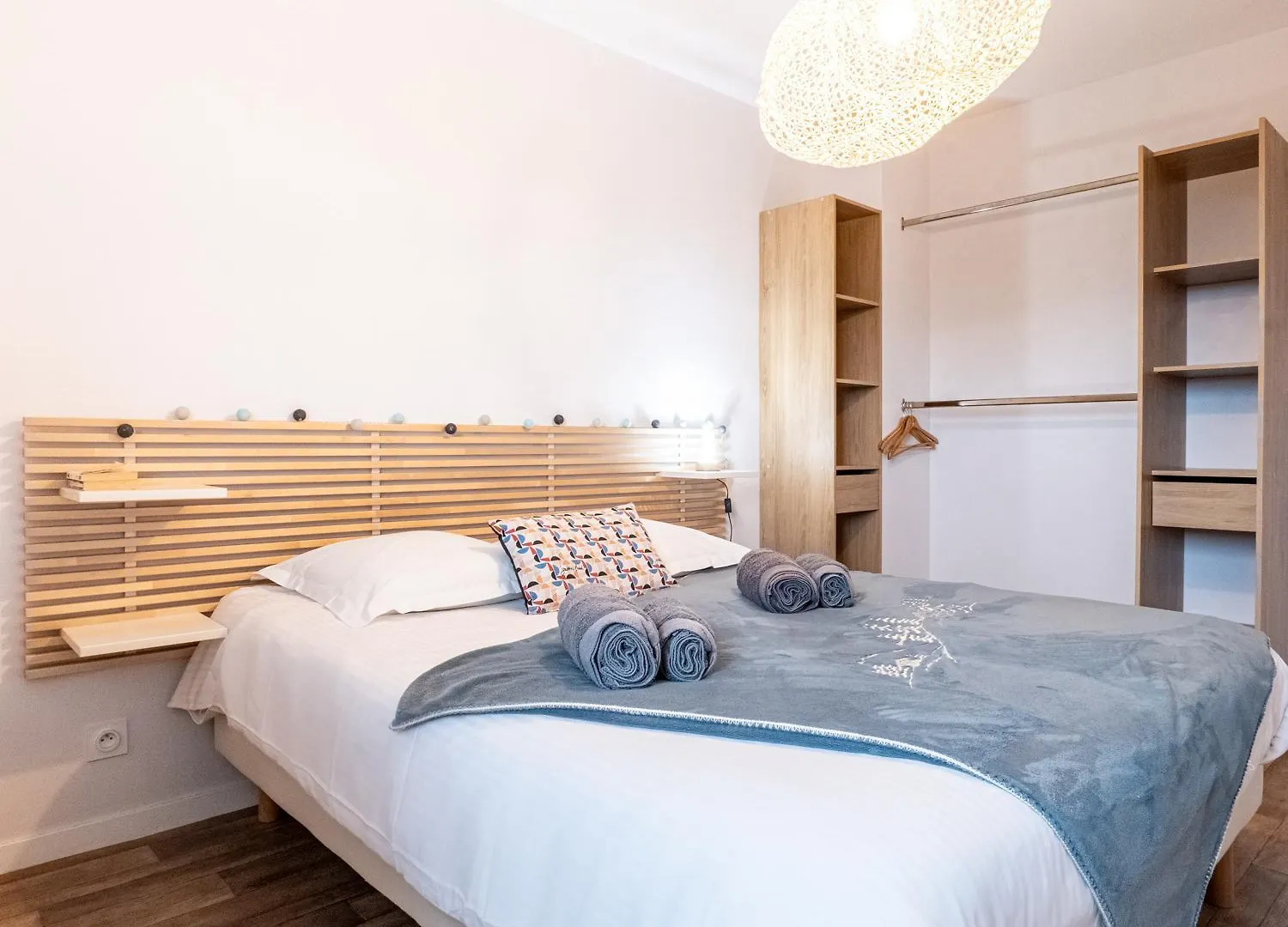 Apartmán Annecy L'Elegance : Grande Chambre/Stationnement